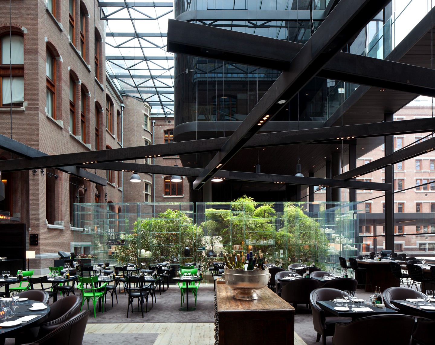 CONSERVATORIUM HOTEL BRASSERI 002