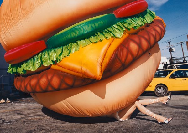 Where do you eat the tastiest burger in Amsterdam?