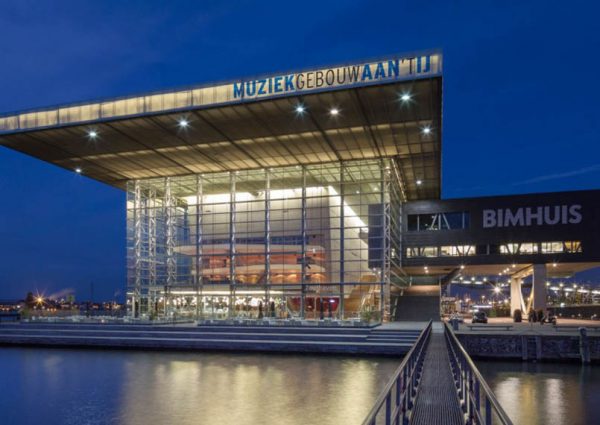 Het Minimal Music Festival in het Muziekgebouw aan het IJ