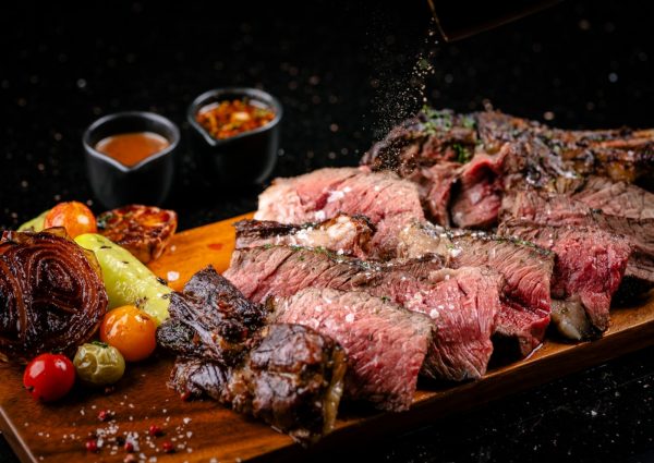 Steakhouse Midtown Grill remodeled