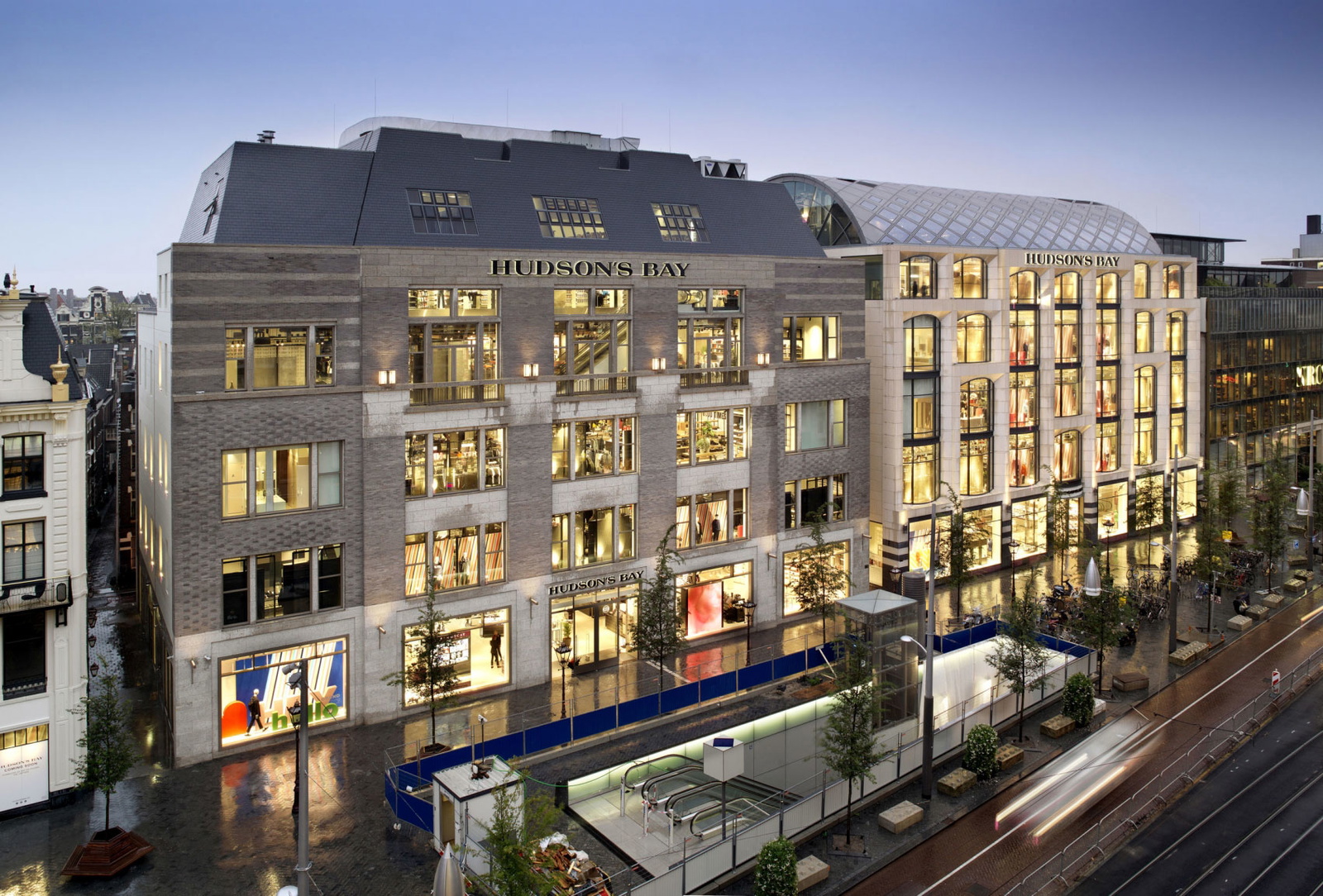 HudsonsBay_Adyen-1