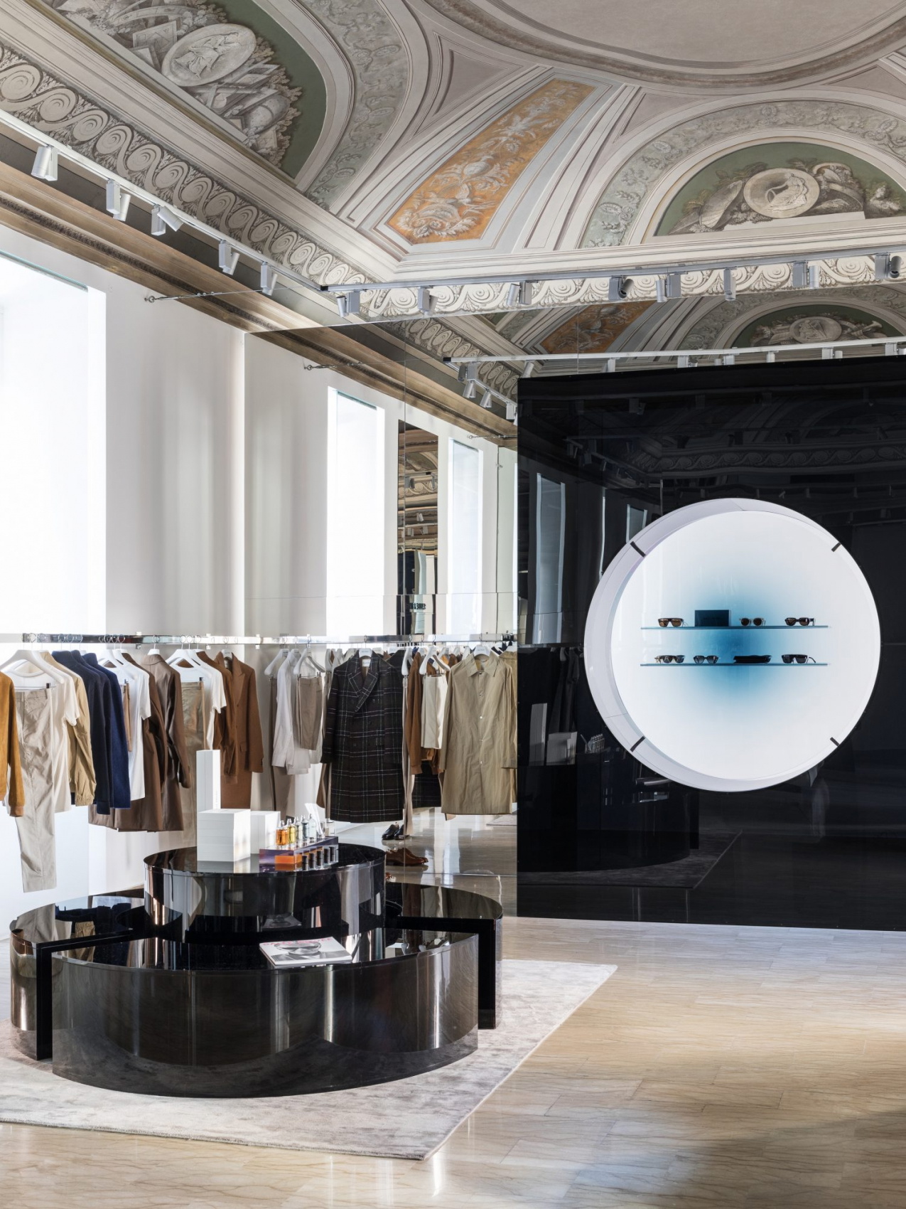 SALLEPRIVEE_SABINEMARCELIS_H8_4-1500x2000-1