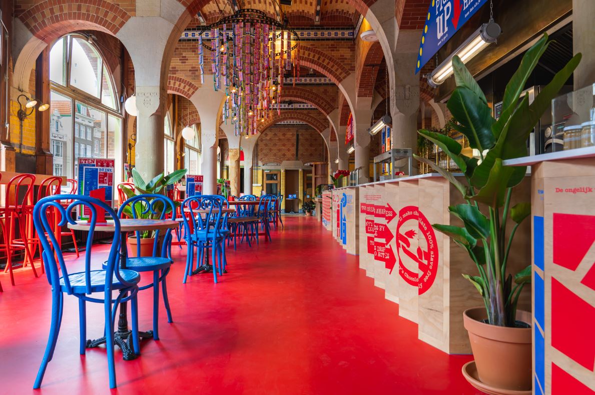 Tonys-Chocolonely-Chocolate-Bar4