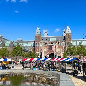 Museum Market: Art and Design Directly from the Artist on Museumplein
