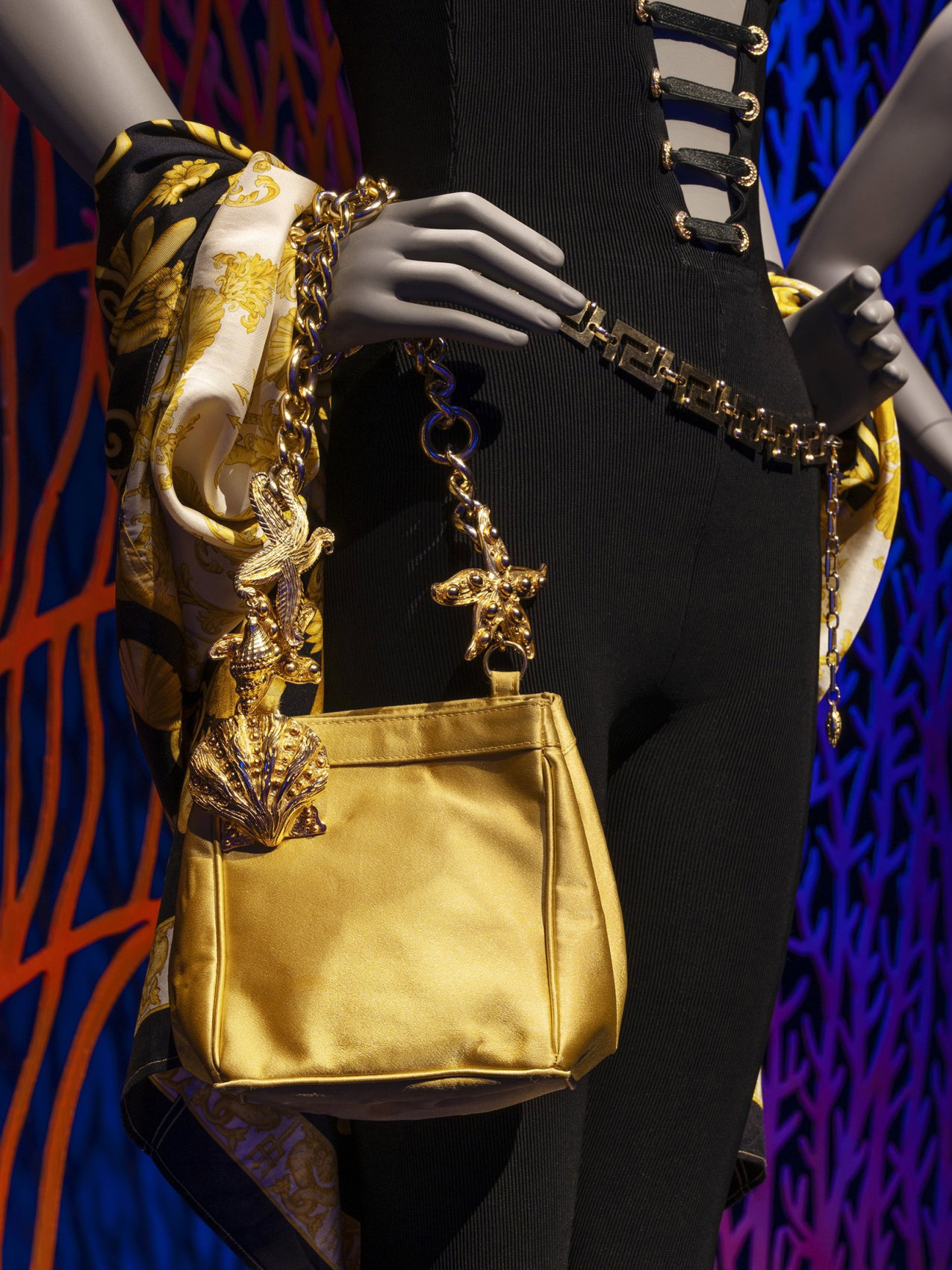 Versace - Photography Soile Tirilä