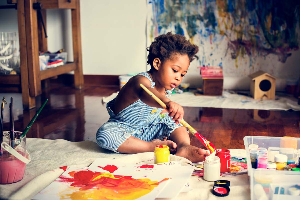 ARTZUID Art Camp: Here, children work just like they would in a real art studio