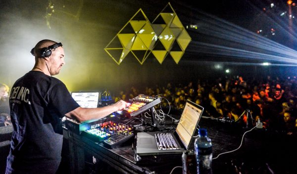 awakening-old-and-new-party-amsterdam_4