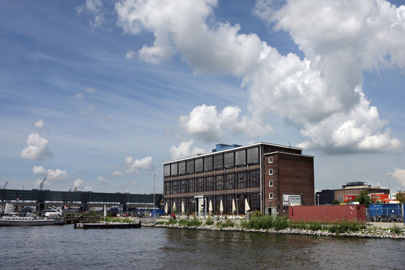 De Baanderij: Café-restaurant in het hart van de NDSM-werf