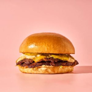 BUNS opent in De Pijp: Brunch en smashburgers tot laat