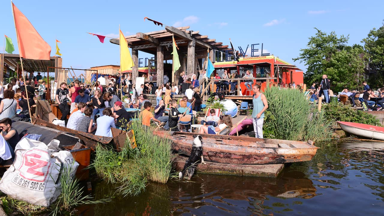 Café de Ceuvel: Circulaire oase aan het water in Noord