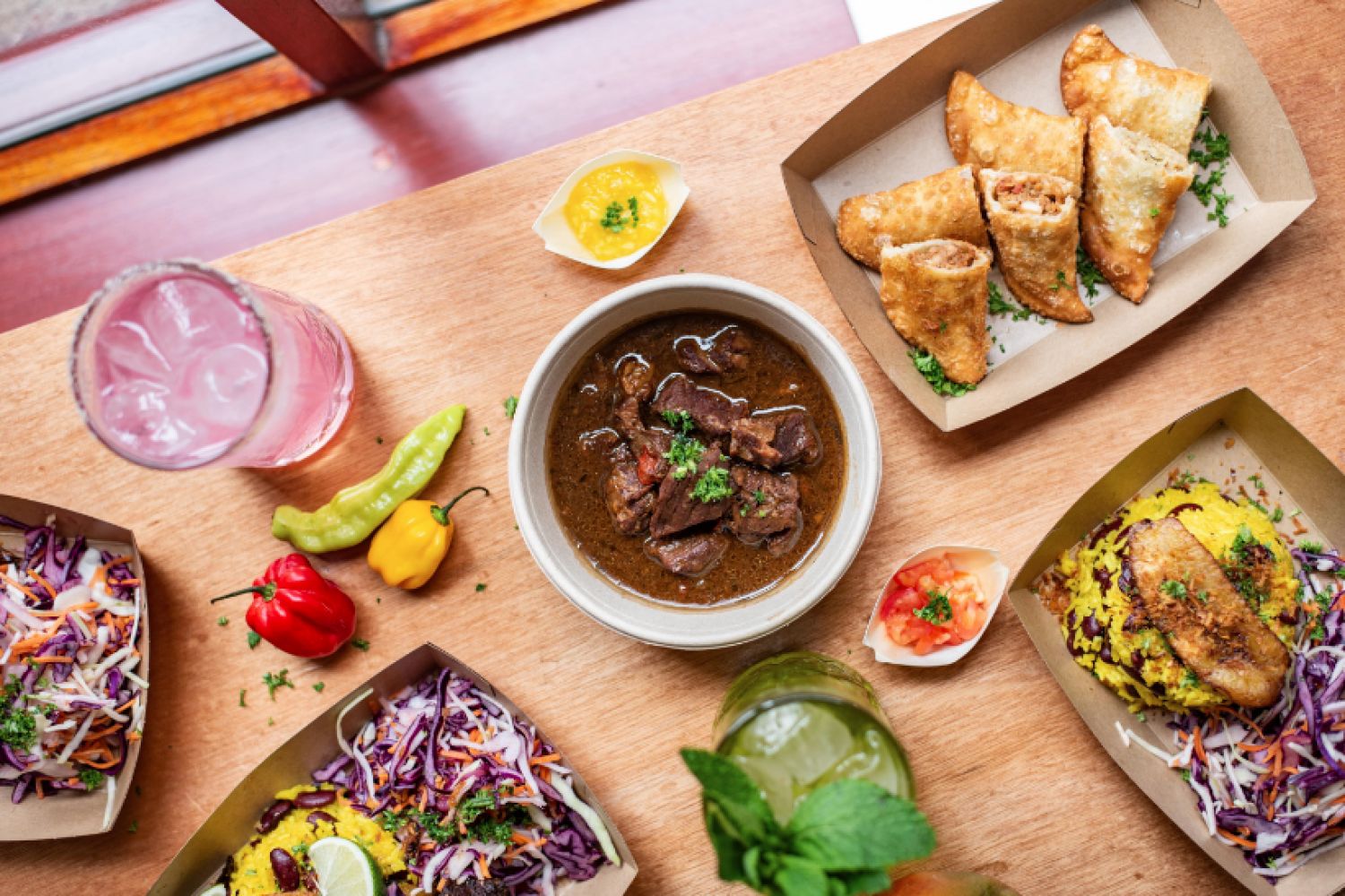 Cut Throat: Caribbean soul food en een knipbeurt