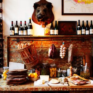 De Klepel: Intieme Franse keuken met ultiem wijngenot