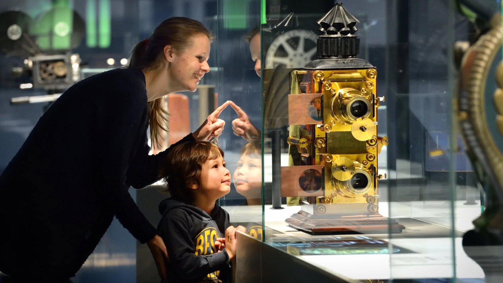 eye-filmmuseum-amsterdam