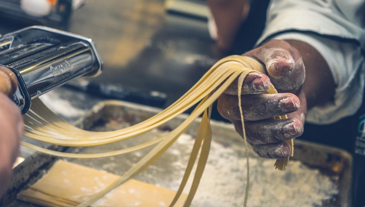 Faam in de Baarsjes: houtoven pizza op z’n Napolitaans