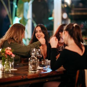 Bij Ferry dineer je op een veerpont in de Houthavens