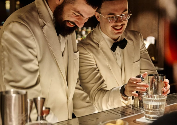 Fitz’s Bar voor cocktails met verhalen uit de Roaring Twenties