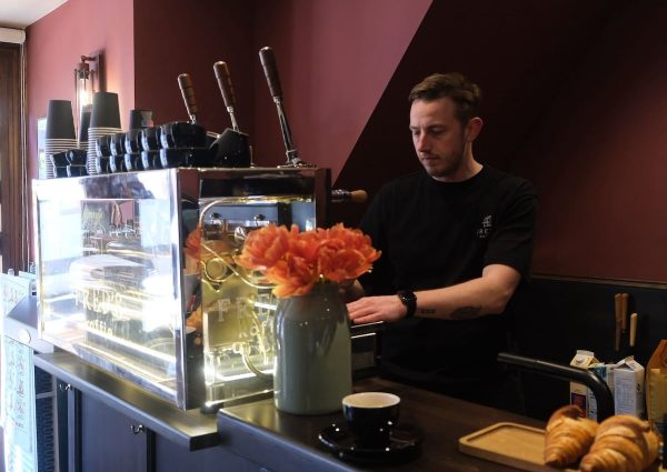 Fred’s Koffie: Tegendraadse koffiebar van vader en zoon