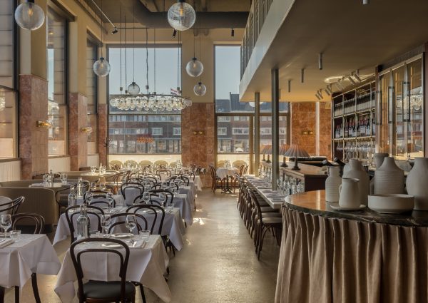 Brasserie George & George Deli: flair at the Houthavens