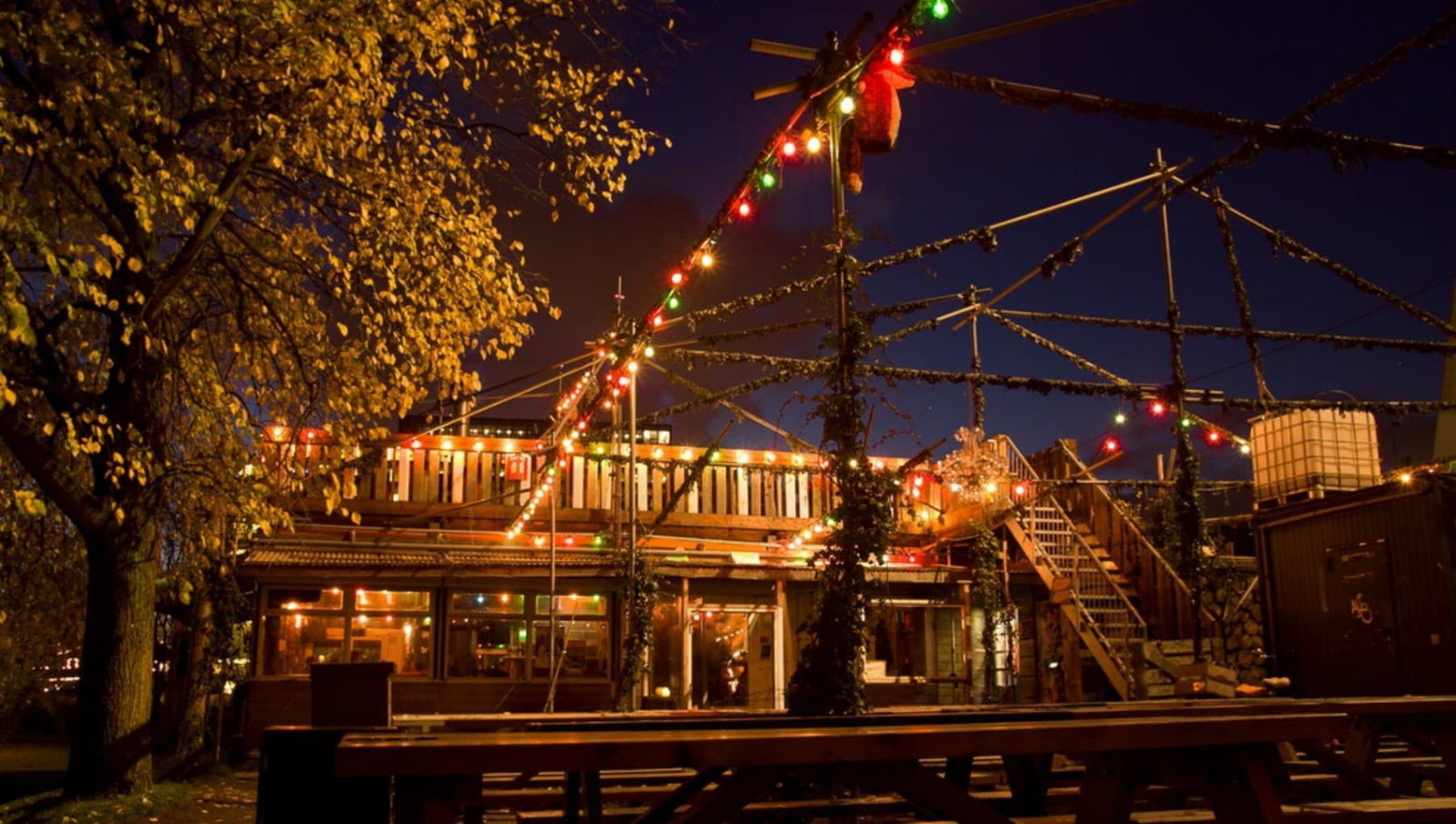 hannekes-boom-terrace-restaurant-amsterdam