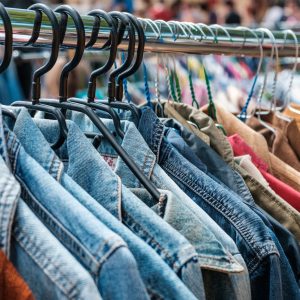 IJ-Hallen: Europa’s grootste vlooienmarkt in Noord