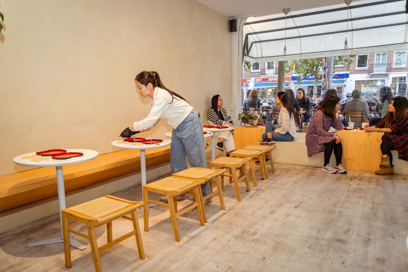 Ikkoku in de Pijp: omakase boven een open haardvuur