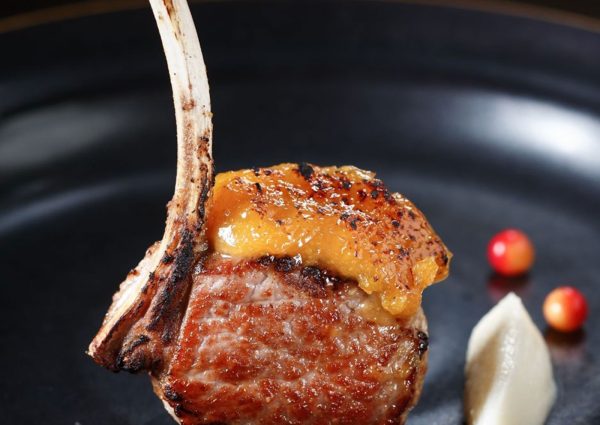 Izakaya in De Pijp: Japanse grill meets Zuid-Amerikaanse smaken