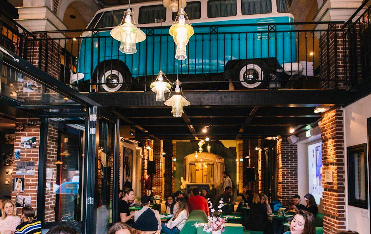 kevin-bacon-bar-amsterdam_1
