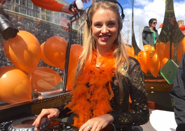 De beste Amsterdamse Koningsdagfeestjes en markten