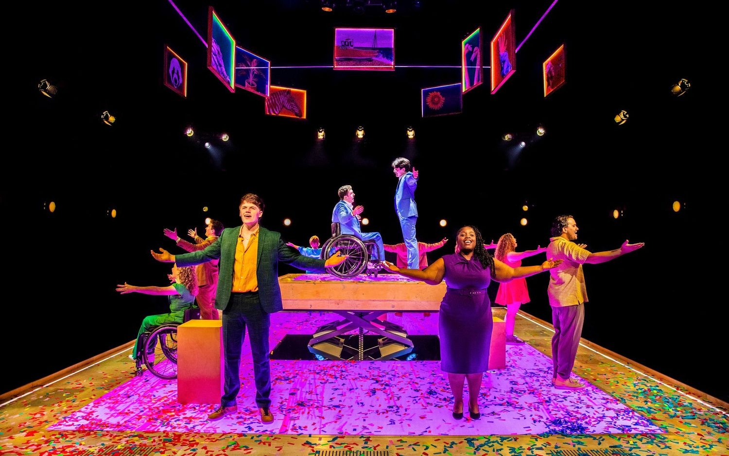 little-big-things-performance-carre-amsterdam_3