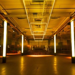LOFI: Rauwe club waar techno en de nacht centraal staan
