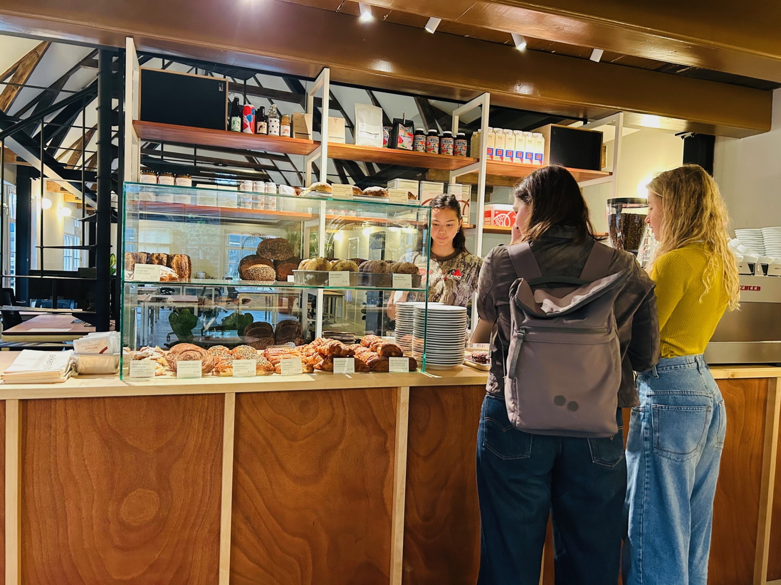 louf-de-molen-bakkerswinkel-amsterdam_2