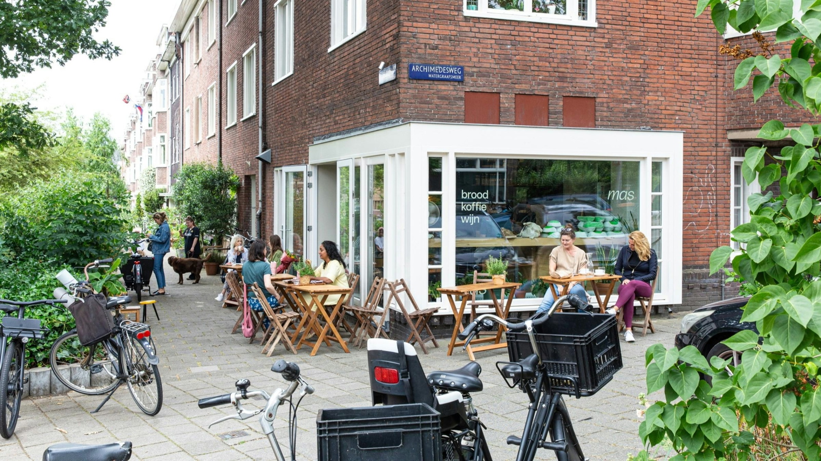 MAS Atelier, artisan sourdough bakery and café