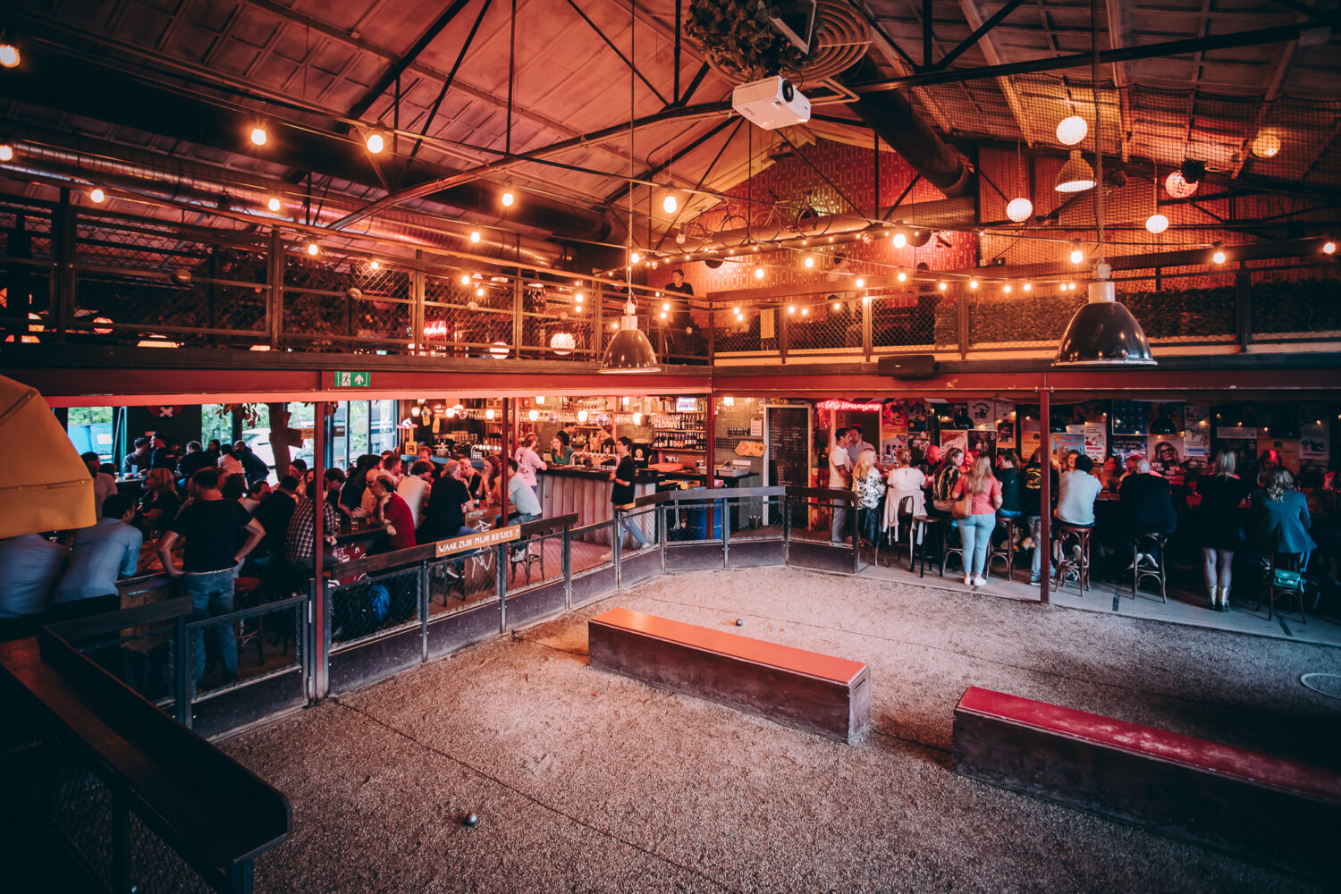 beautiful-boules-bar-amsterdam_1