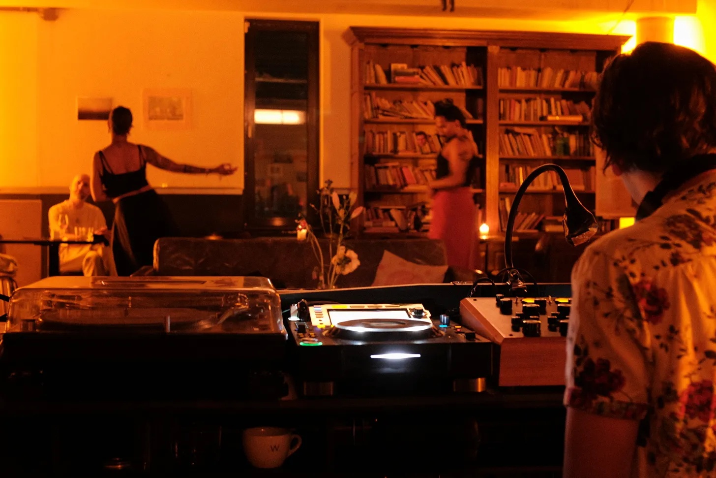 Murmur in Noord: restaurant en podium voor livemuziek