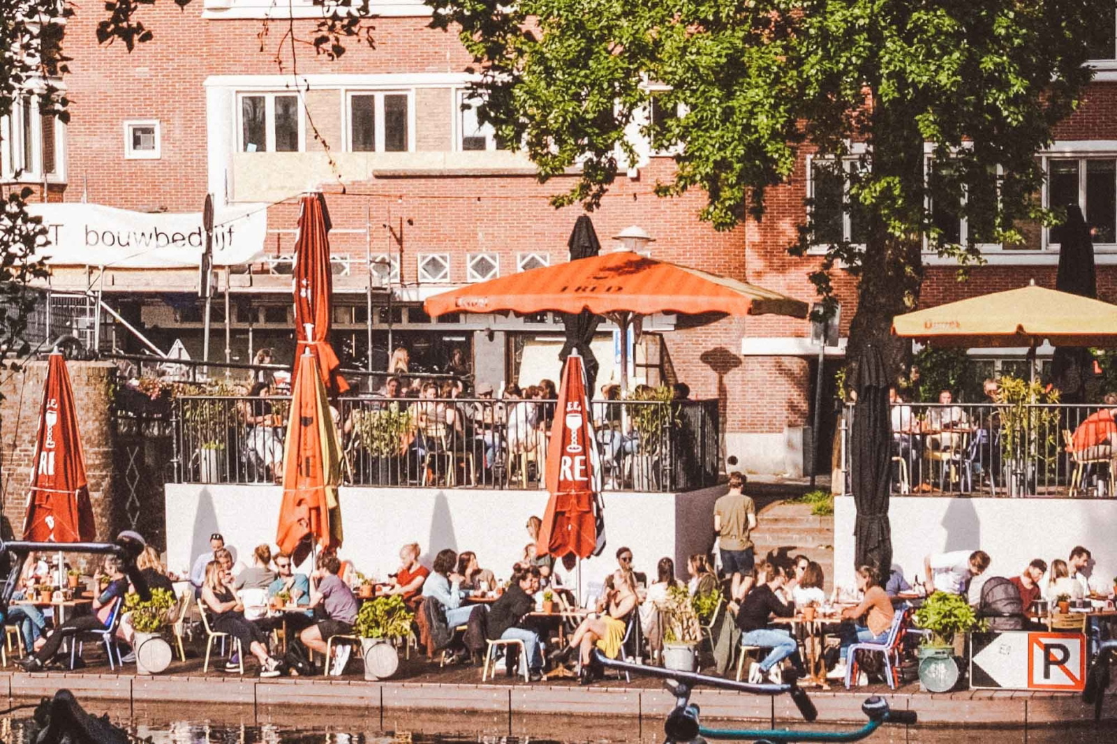 Neef van Fred: Terras aan het water in de Baarsjes