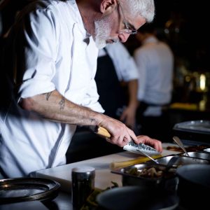 Nela: Live-fire restaurant in The Valley op de Zuidas