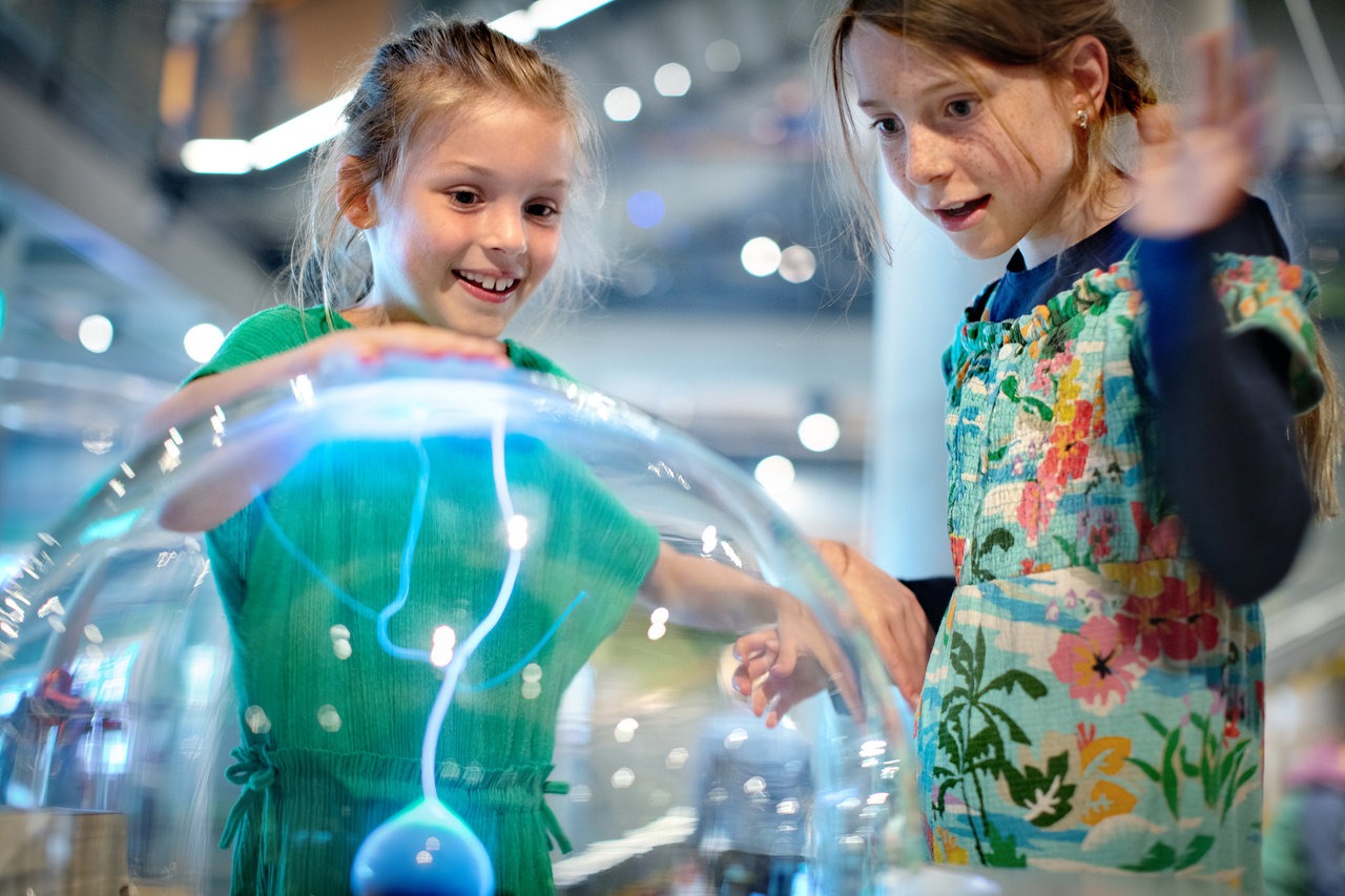 nemo-science-museum-amsterdam