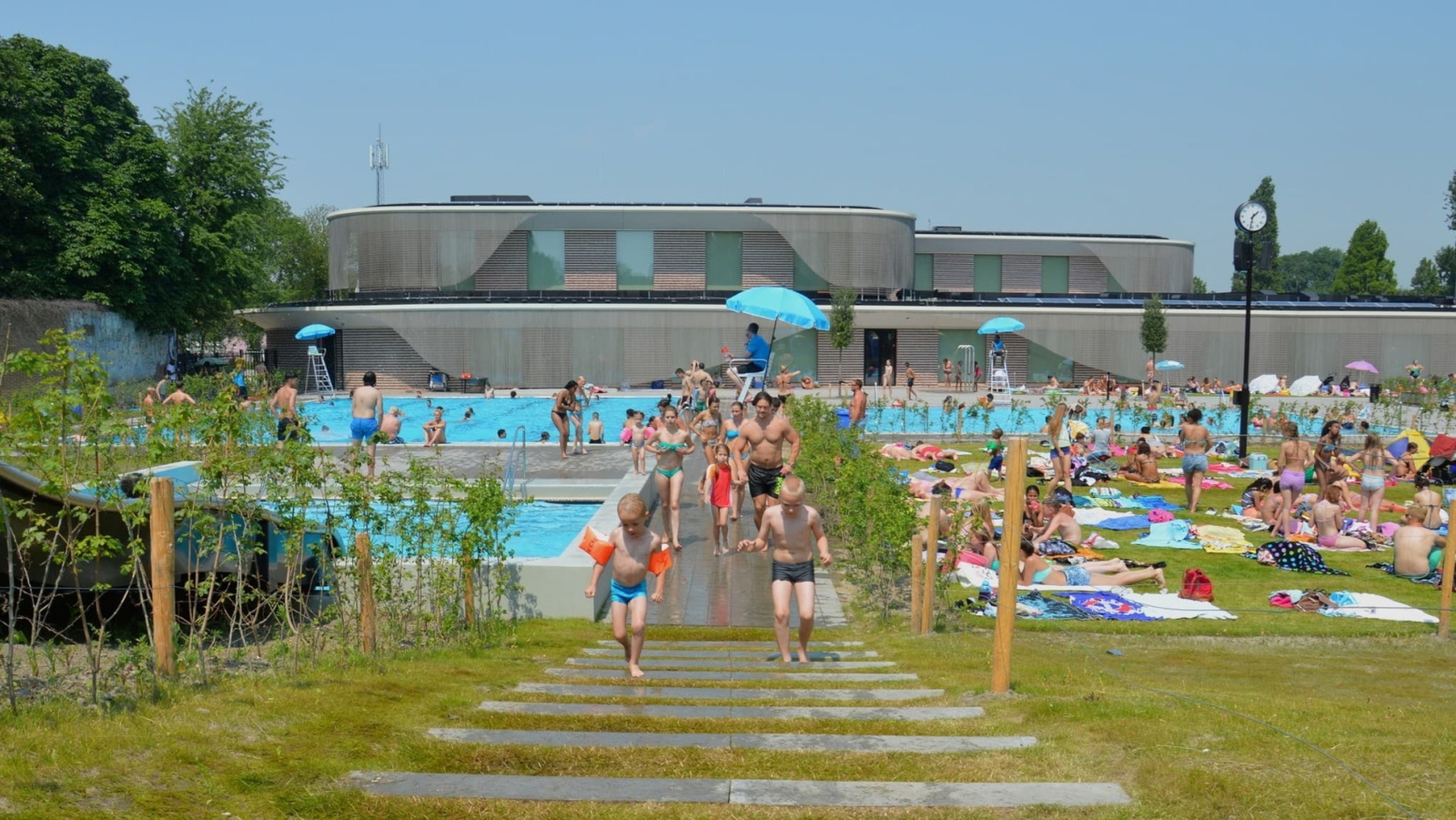 noorderparkbad-zwembad-amsterdam_1