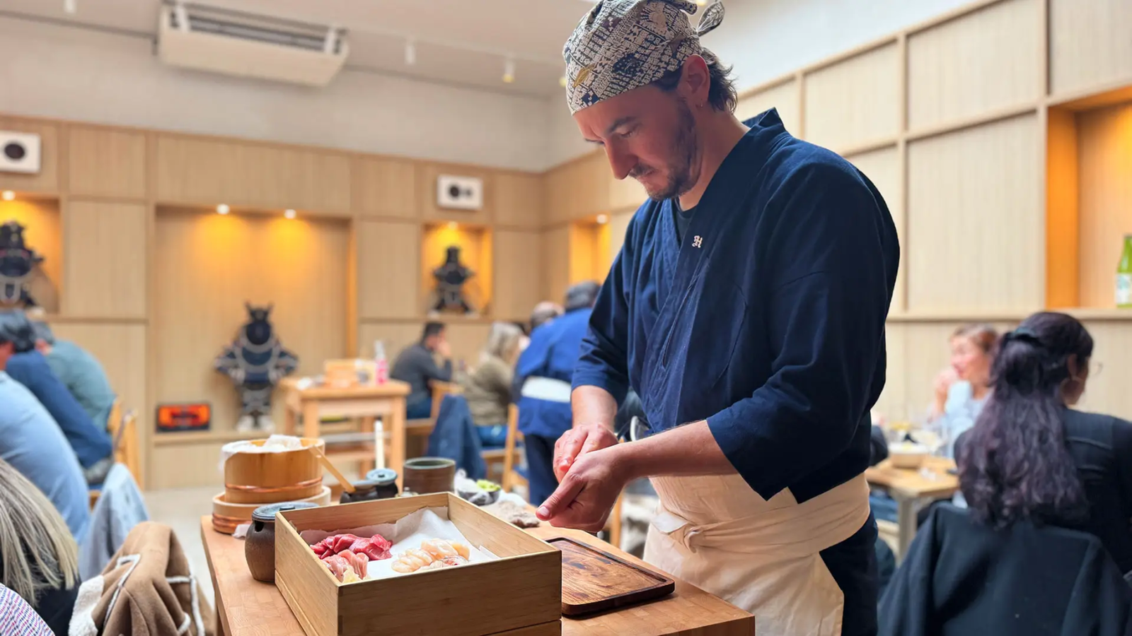 Omakase Amsterdam in De Pijp: 14-Course Japanese Enjoyment