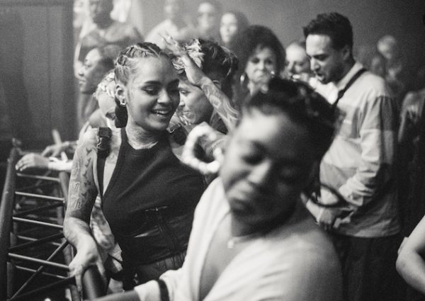 Parallel in Noord: de nachtclub die jou laat zijn wie je bent