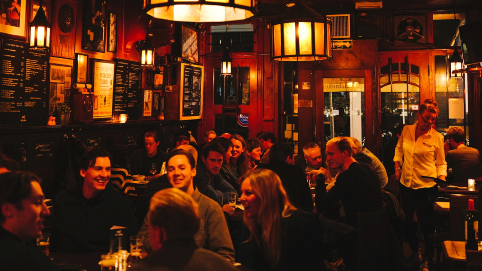 Piet de Leeuw: Klassiek steakhouse dat al 75 jaar bestaat