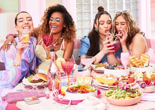 Pink Beach: stadsstrand met bottomless brunches in Noord