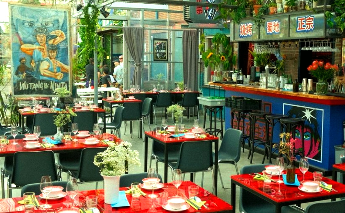 Sichuan Territory, Chinese street food restaurant in North