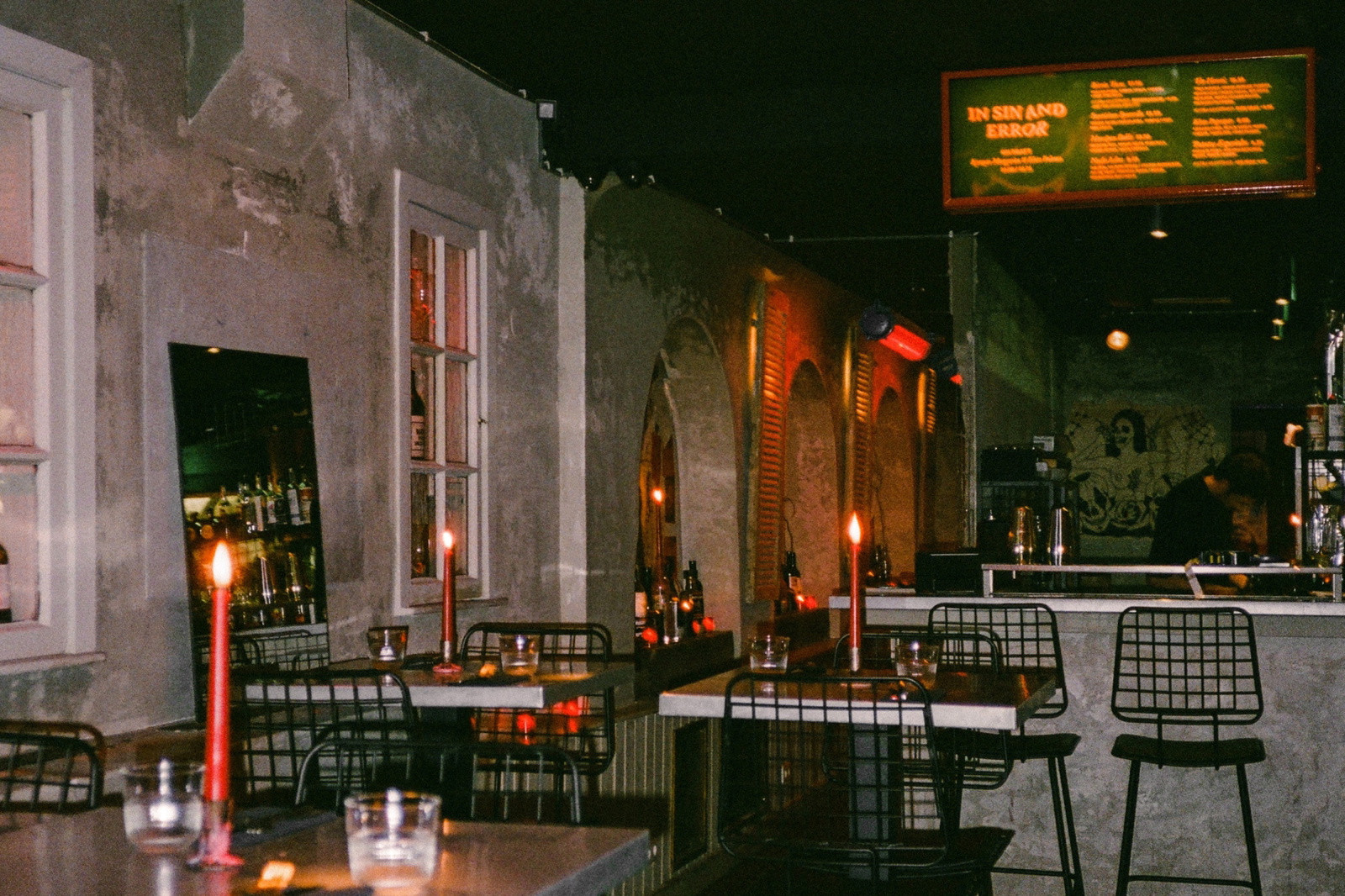 Sins of Sal: De donkerste cocktailbar van de Jordaan