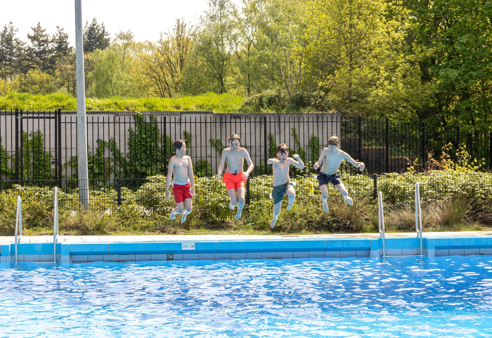 sloterparkbad-swimming-pool-amsterdam_1