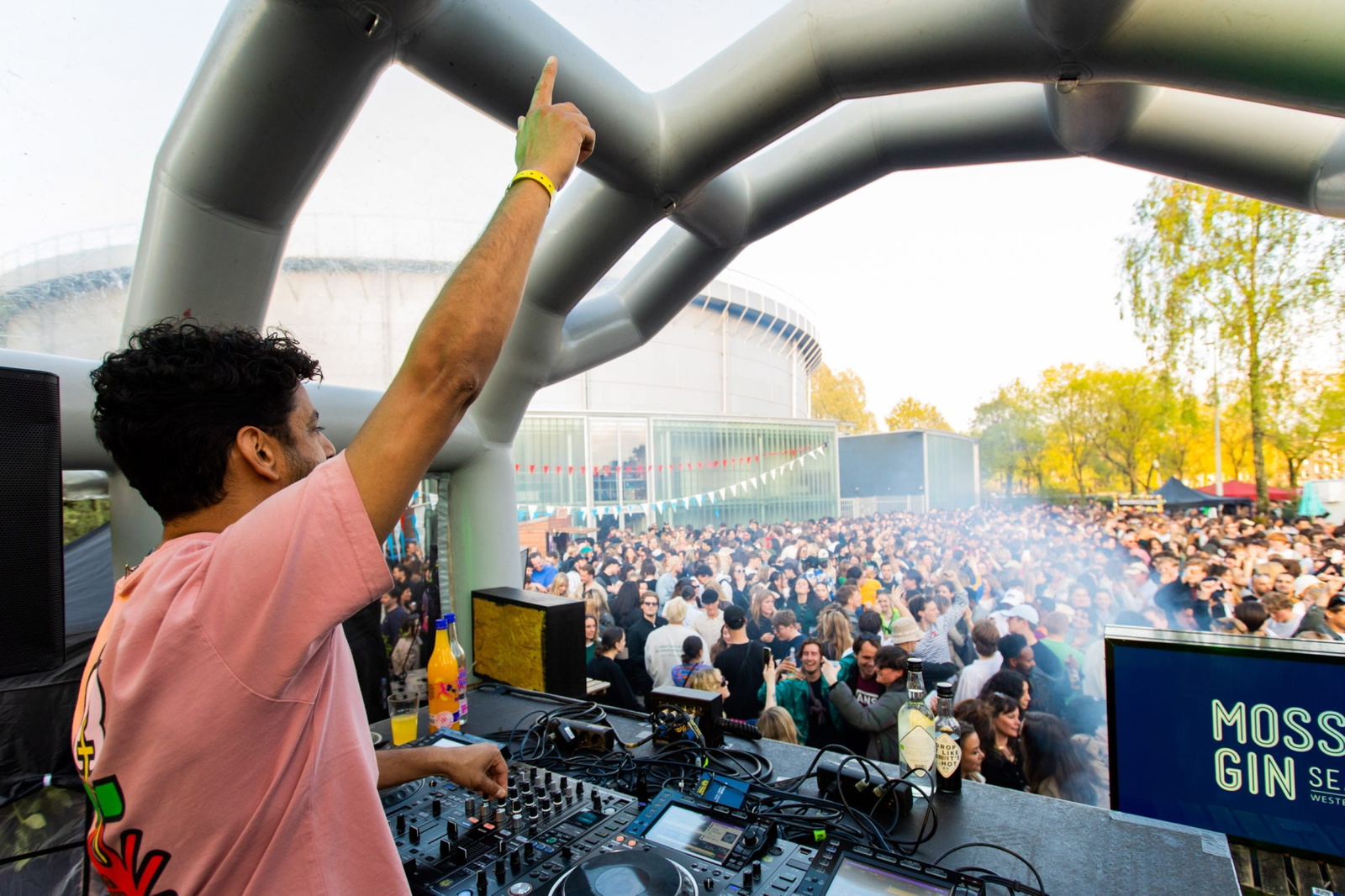 Bevrijdingsfestival Het Vrije Westen op Westergasterrein