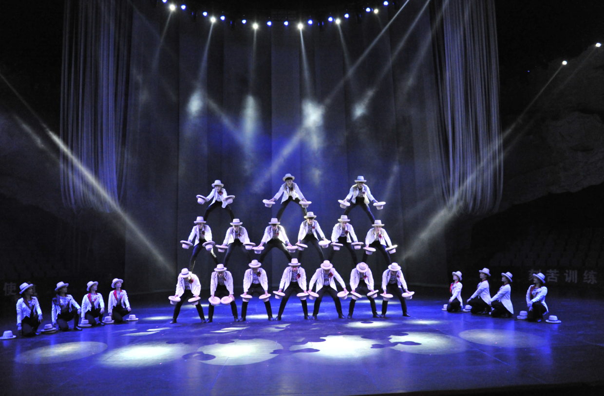 wereldkerstcircus-voorstelling-carre-amsterdam_3