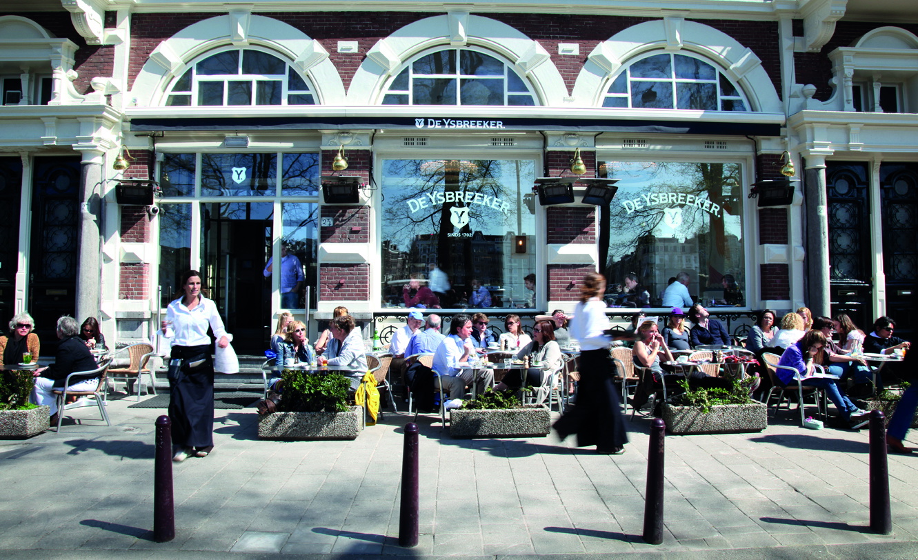 De Ysbreeker: Historisch grand café aan de Amstel