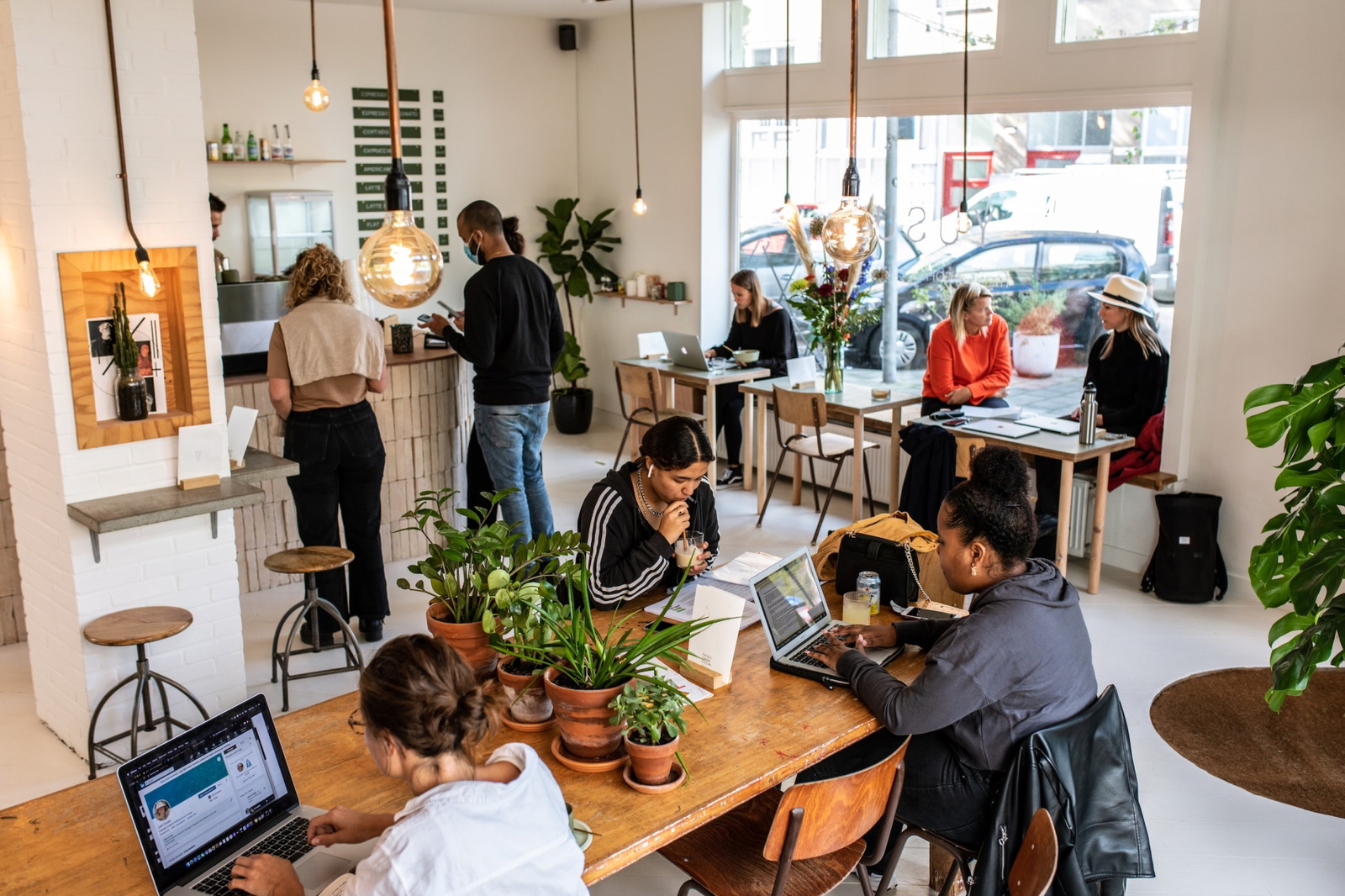 YUSU: Specialty coffee en matcha met rust om te blijven